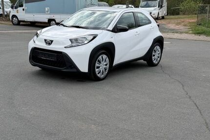 Toyota Aygo (X) 89.000 km 10.900 &euro; Mehlingen 67678