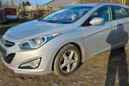 Hyundai i40 147.000 km 5.000 &euro; Steinfurt 48565