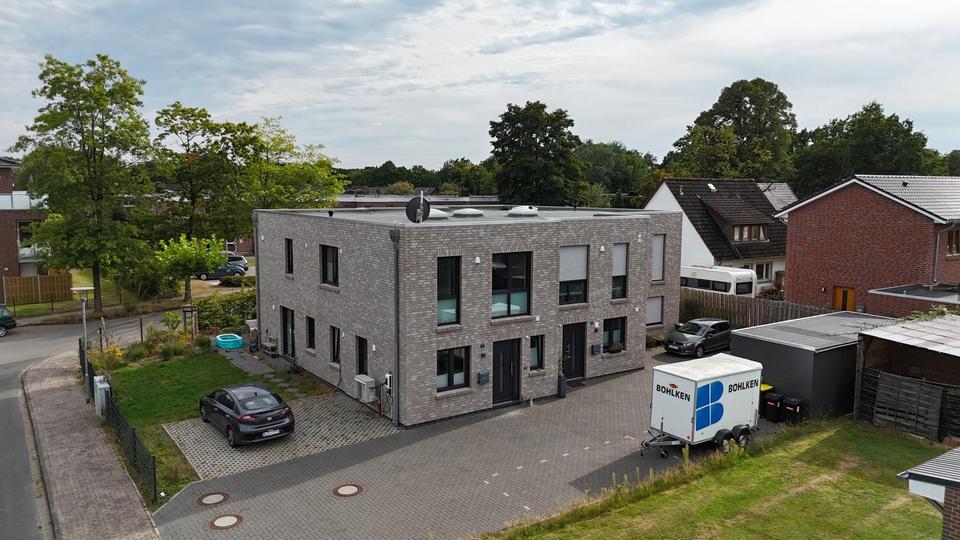 Reihenhaus Oldenburg Etzhorn - 5 Zimmer, 140 m&sup2;, 1.800&euro; | Angebot:26151928