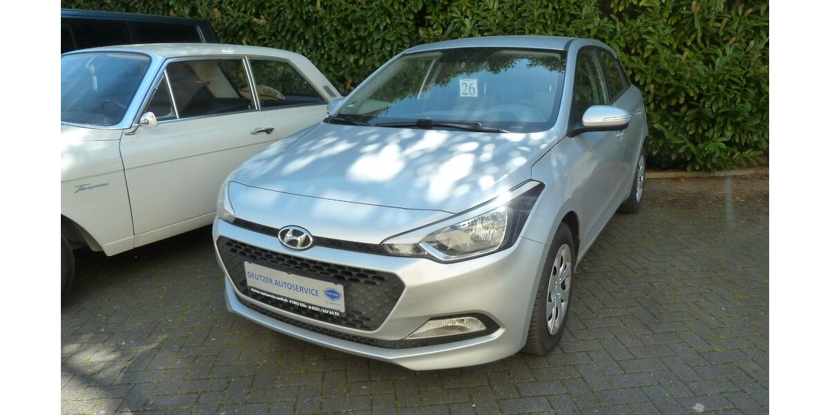 Hyundai i20 108.575 km 6.490 &euro; Köln 51063