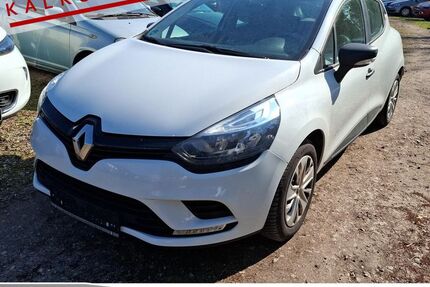 Renault Clio 85.000 km 7.200 &euro; Achern 77855