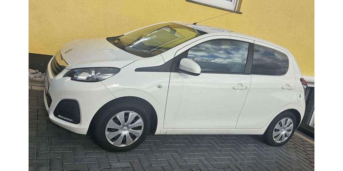 Peugeot 108 154.233 km 4.200 &euro; Limburg a.d. Lahn 65554