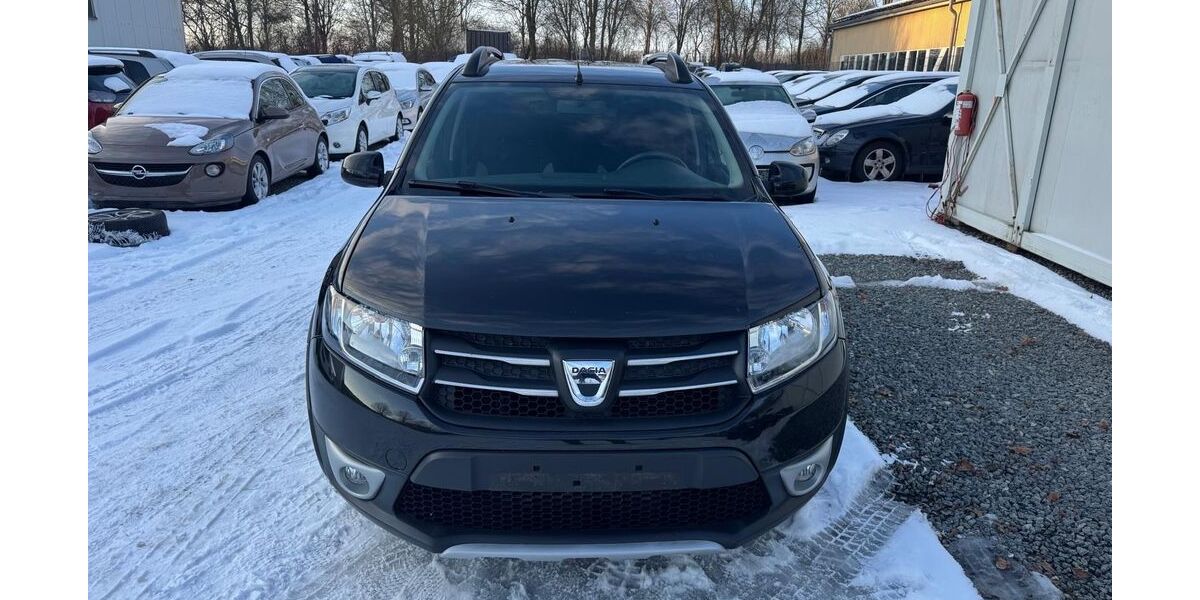 Dacia Sandero 92.000 km 5.499 &euro; Stockelsdorf 23617
