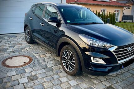 Hyundai TUCSON 72.000 km 18.900 &euro; Haldenwang 89356