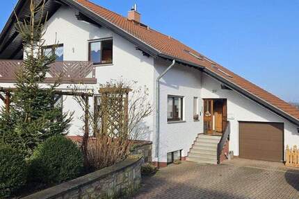 Haus Frielendorf-Großropperhausen Großropperhausen - 6 Zimmer, 190 m&sup2;, 350.000&euro; | Angebot:25424755