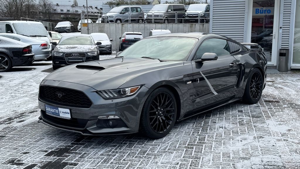 Ford Mustang 118.500 km 19.999 &euro; Mülheim a.d. Ruhr 45476