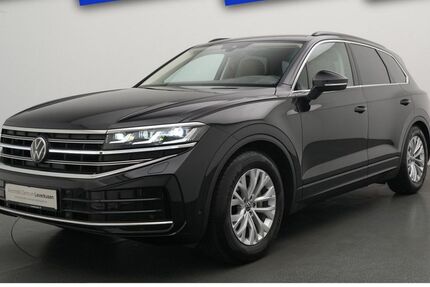VW Touareg 14.347 km 67.980 &euro; Leverkusen 51379