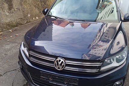 VW Tiguan 121.873 km 15.000 &euro; Augsburg 86150
