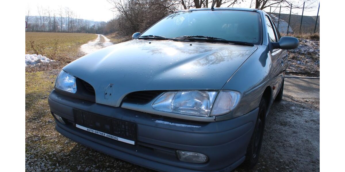 Renault Megane 182.000 km 999 &euro; Amberg (Nähe Nürnberg) 92224