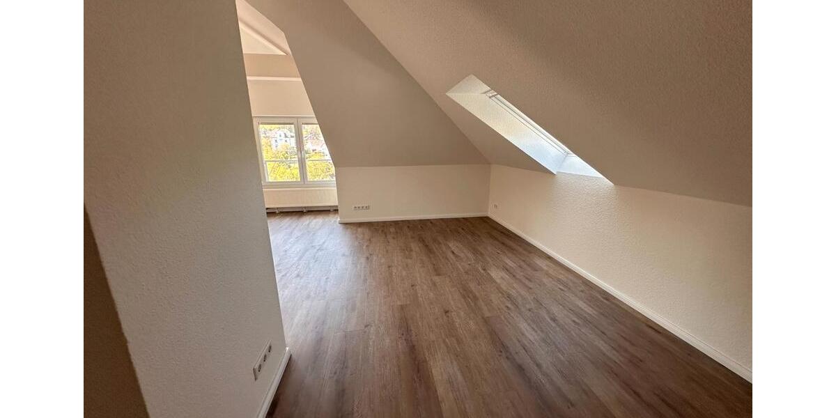 Dachgeschoßwohnung Ennepetal - 1.5 Zimmer, 54 m&sup2;, 540&euro; | Angebot:26366540