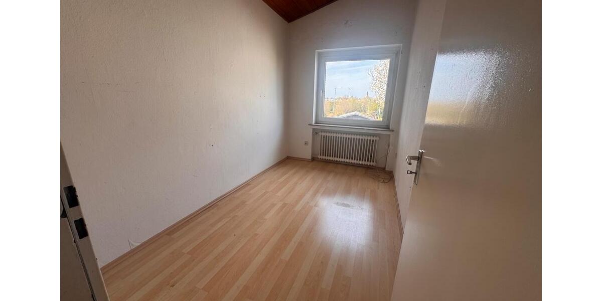 Mehrfamilienhaus, Wohnhaus Steinheim - 7 Zimmer, 185 m&sup2;, 329.000&euro; | Angebot:26204899