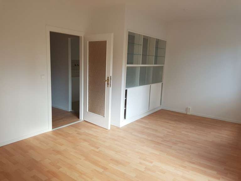 Etagenwohnung Cottbus Ströbitz - 2 Zimmer, 49 m&sup2;, 500&euro; | Angebot:26731573