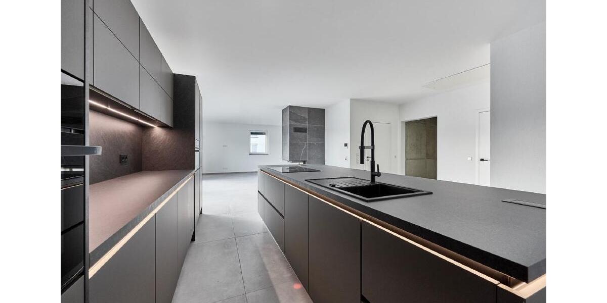 Etagenwohnung Meschede - 4 Zimmer, 144 m&sup2;, 2.115&euro; | Angebot:25755290