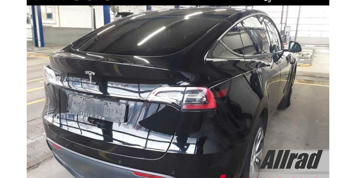 Tesla Model Y 78.450 km 32.450 &euro; Schöningen 38364