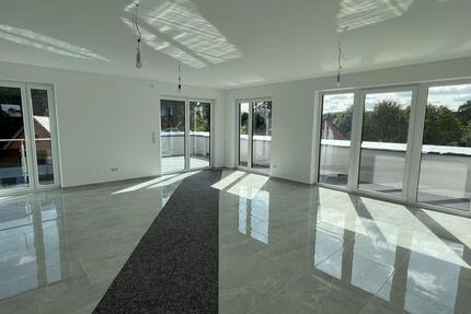 Stilvolle, moderne Penthouse Wohnung mit DachterrassePanoramablick in Melle zu vermieten! 4 zimmer