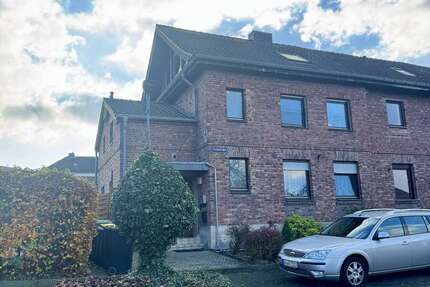 Haus zum Kaufen in Übach-Palenberg 300.000 € 149.11 m² 5 zimmer