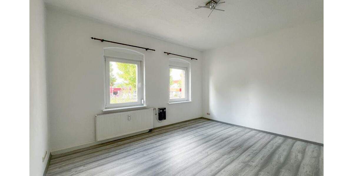 Kleines Mehrfamilienhaus mit zwei bezugsbereiten Wohnungen in Erfurt Daberstedt 1 zimmer