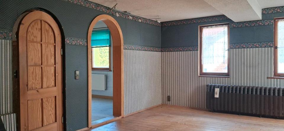 Einfamilienhaus Zella-Mehlis Mehlis - 8 Zimmer, 175 m&sup2;, 99.000&euro; | Angebot:26794751