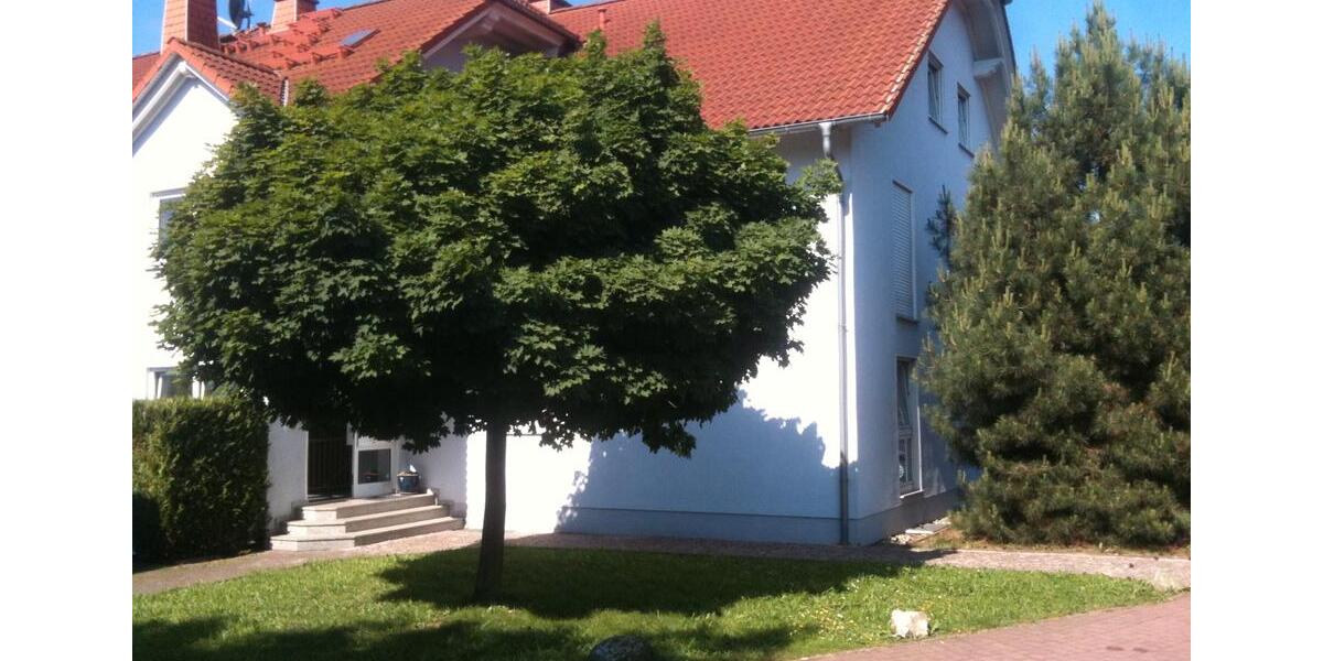 Etagenwohnung Florstadt - 3 Zimmer, 93 m&sup2;, 750&euro; | Angebot:26600854