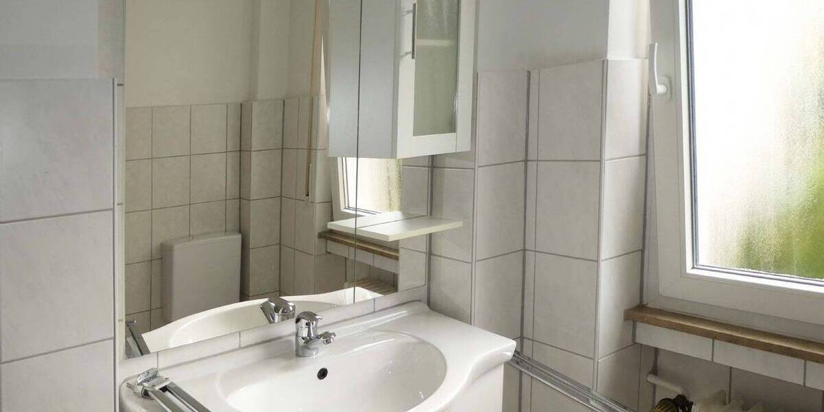 Mehrfamilienhaus, Wohnhaus Bad Orb - 7 Zimmer, 169 m&sup2;, 449.000&euro; | Angebot:25704433