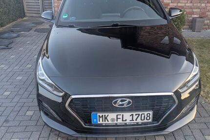 Hyundai i30 69.000 km 12.000 &euro; Neuenrade 58809