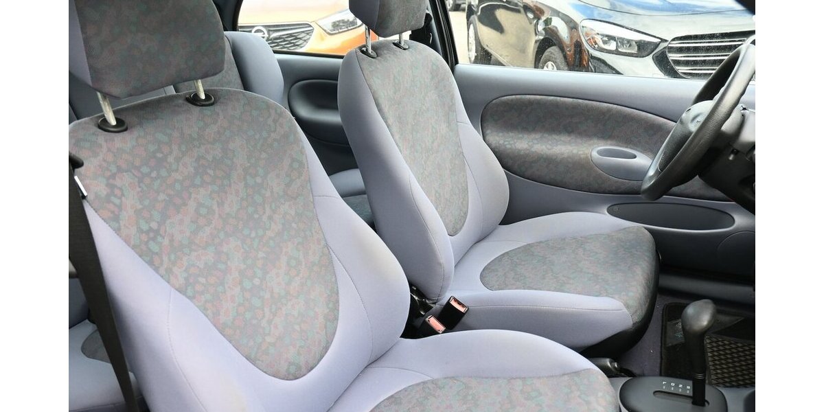 Ford Fiesta 1.3 Automatik SDach Serviceheft 1.Hand 30.000 km 4.850 &euro; Seevetal - Hittfeld 21218