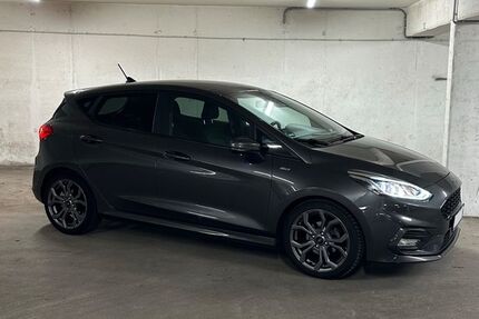 Ford Fiesta 49.900 km 13.499 &euro; Hamburg 22457