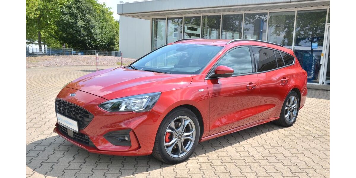 Ford Focus 62.350 km 17.465 &euro; Döbeln 04720
