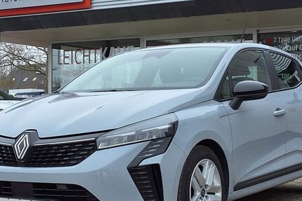 Renault Clio 25.000 km 15.350 &euro; Würzburg 97084