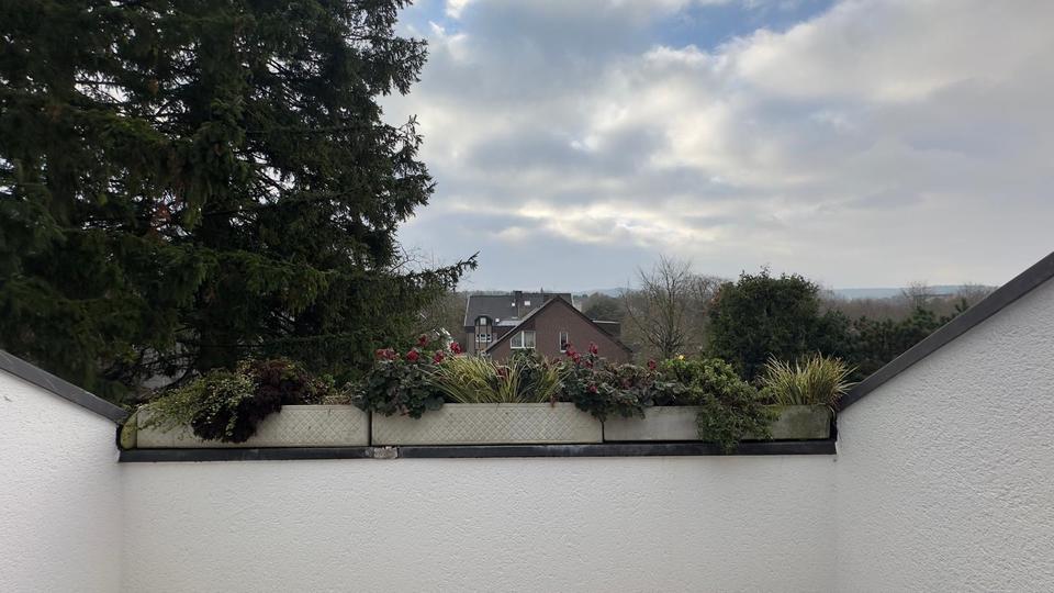 Dachgeschoßwohnung Aachen Aachen-Mitte - 2 Zimmer, 71 m&sup2;, 259.000&euro; | Angebot:24591900