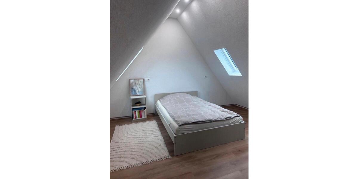Doppelhaushälfte Villingen-Schwenningen Schwenningen - 4.5 Zimmer, 125 m&sup2;, 415.000&euro; | Angebot:27134730