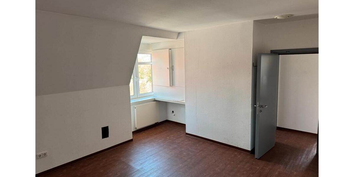Etagenwohnung Twist - 5 Zimmer, 135 m&sup2;, 920&euro; | Angebot:26151124