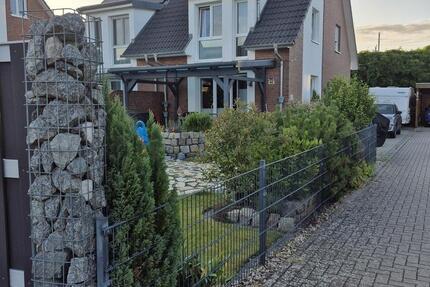 Hochwertige Doppelhaushälfte (133 m², 5 Zimmer) mit Garten zentral Neu Wulmstorf
