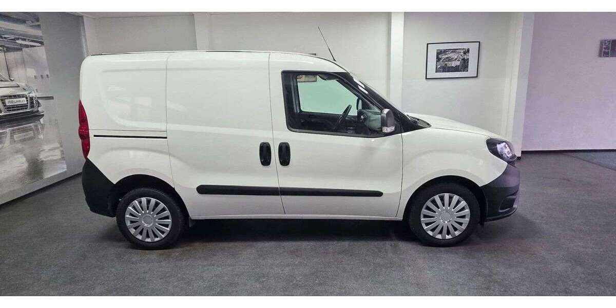 Fiat Doblo 83.000 km 13.900 &euro; Asperg 71679