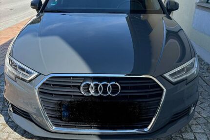 Audi A3 130.800 km 15.900 &euro; Winzer 94577