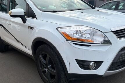Ford Kuga 223.000 km 2.700 &euro; Homberg 35315