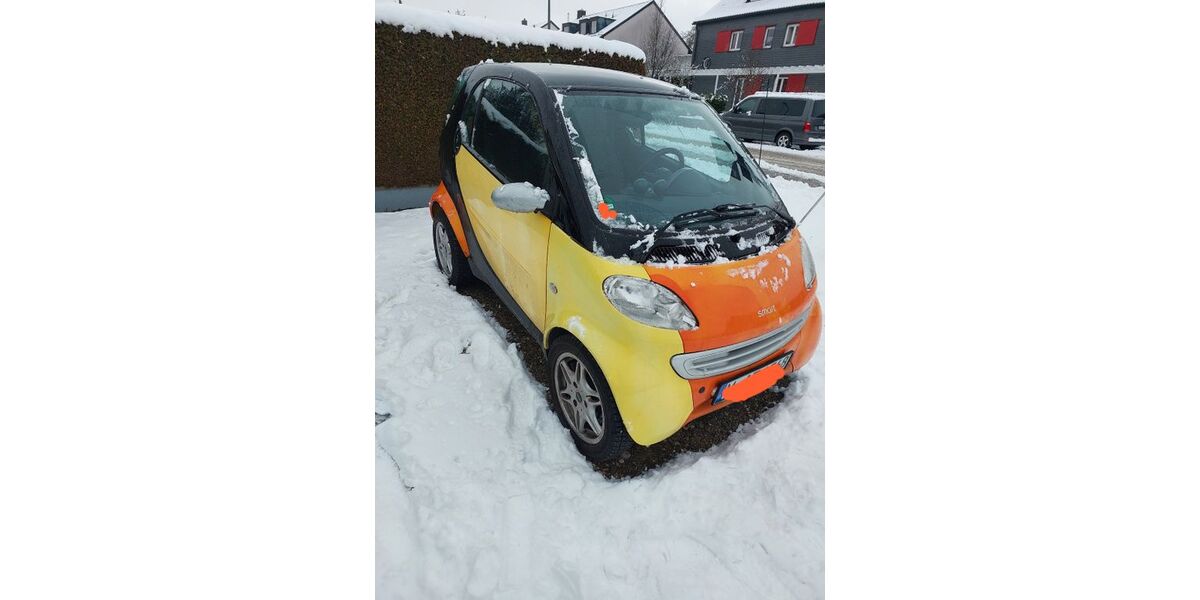 Smart ForTwo 49.830 km 2.650 &euro; München 80995
