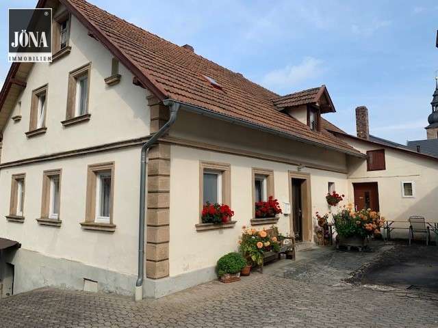 Haus zum Kaufen in Kulmbach 139.000 € 190 m²