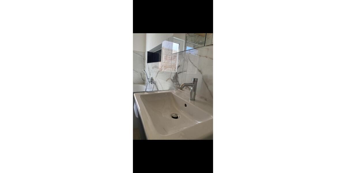 Erdgeschoßwohnung Backnang - 3 Zimmer, 95 m&sup2;, 1.385&euro; | Angebot:26088252