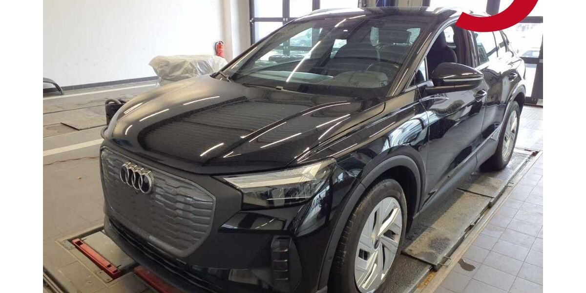 Audi Q4 e-tron 68.000 km 30.440 &euro; Wackersdorf 92442