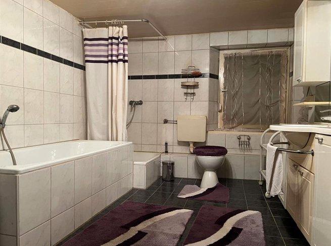 Einfamilienhaus Wächtersbach - 2 Zimmer, 72 m&sup2;, 139.500&euro; | Angebot:26846215