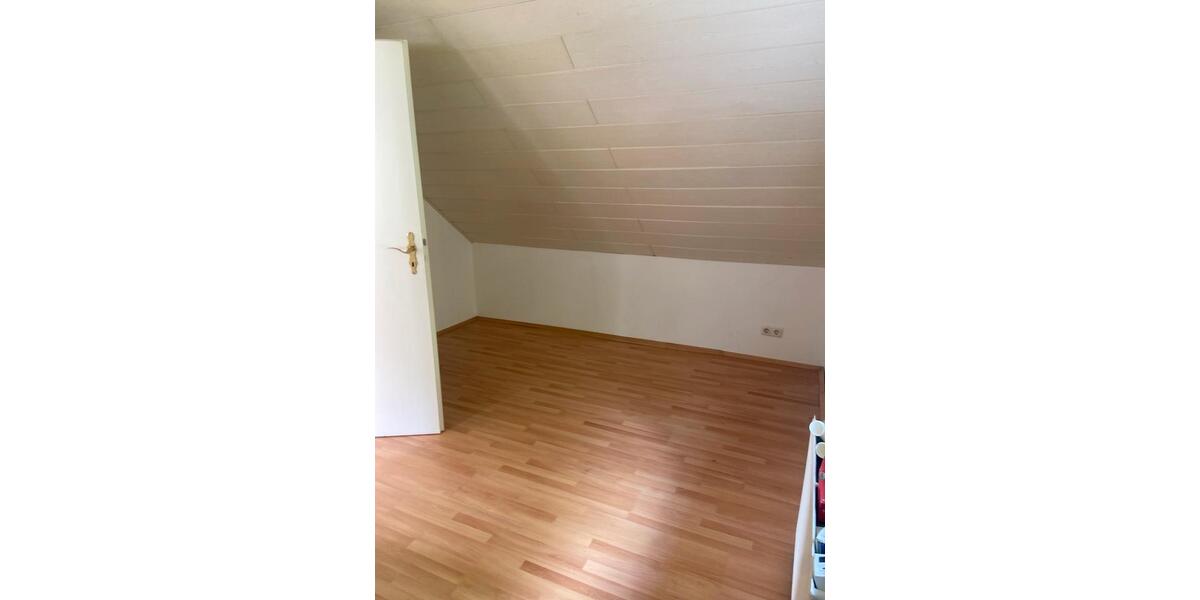 Einfamilienhaus Würzburg Heuchelhof - 4 Zimmer, 100 m&sup2;, 1.400&euro; | Angebot:26168878
