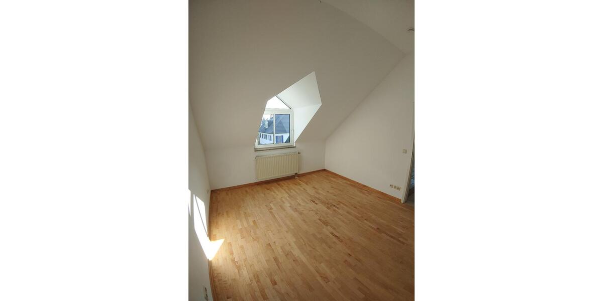 Dachgeschoßwohnung München Aubing-Lochhausen-Langwied - 3 Zimmer, 72 m&sup2;, 625.000&euro; | Angebot:26121941