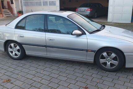 Opel Omega 193.522 km 2.999 € Trebur 65468