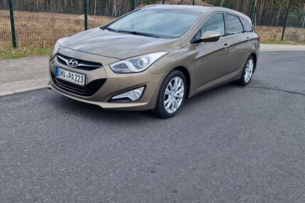 Hyundai i40 162.215 km 6.000 &euro; Oranienburg 16515