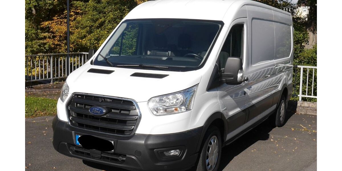 Ford Transit 87.200 km 22.990 &euro; Regensburg 93049