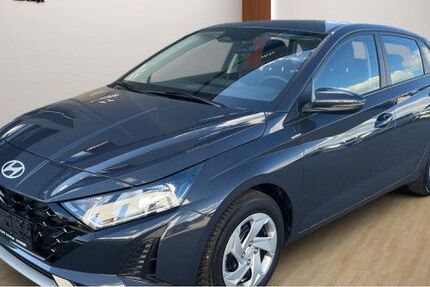Hyundai i20 10.800 km 16.990 &euro; Germaringen 87656