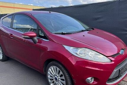 Ford Fiesta 201.948 km 2.400 € Hanau 63452