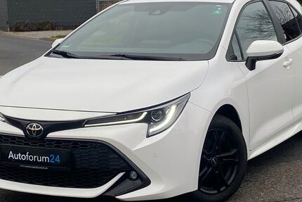 Toyota Corolla 81.000 km 14.399 &euro; Jülich 52428