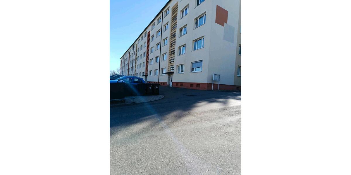 Erdgeschoßwohnung Plauen - 3 Zimmer, 59 m&sup2;, 34.000&euro; | Angebot:26122610